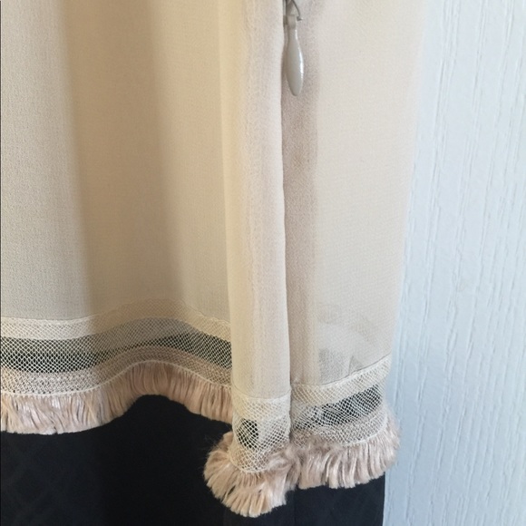 Midi length dress - Picture 6 of 11